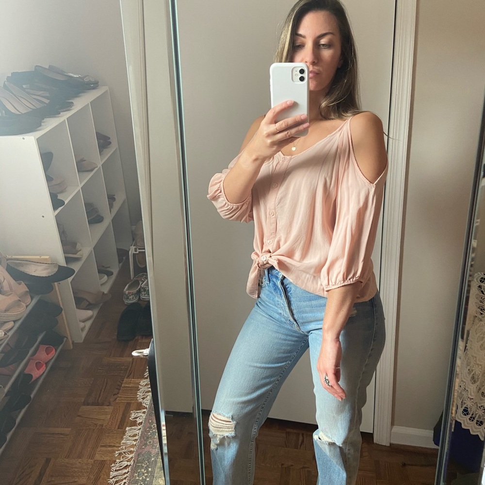 Button down blouse - Picture 3 of 5